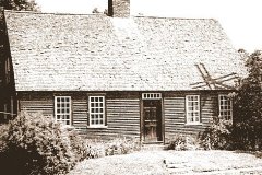 Old Photo of Chapman-Hall House